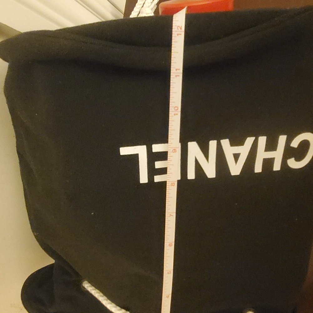 Authentic Chanel CC Beach Bucket Backpack/Tote Gift - Picture 7 of 9
